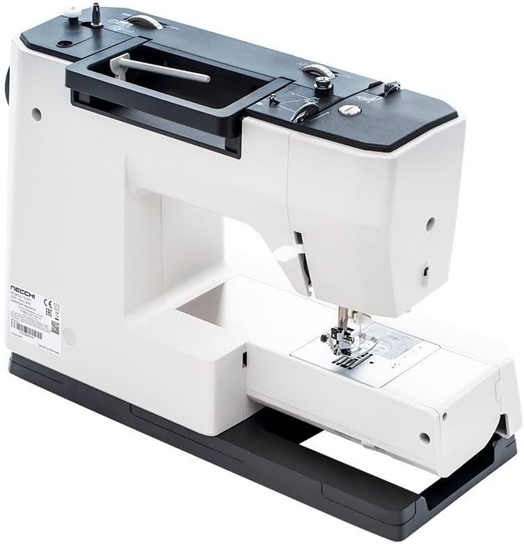 Necchi Q132A Nähmaschine mit Anschiebetisch | 32 Stitch | Horizontal Greifersystem