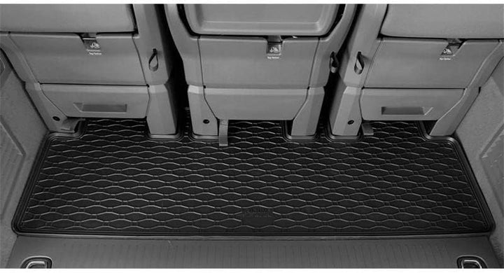 Gummi Kofferraummatte passend für VW T7 Multivan ab 11/2021 kurzer Überhang AZUGA AZ31100187 Kofferr