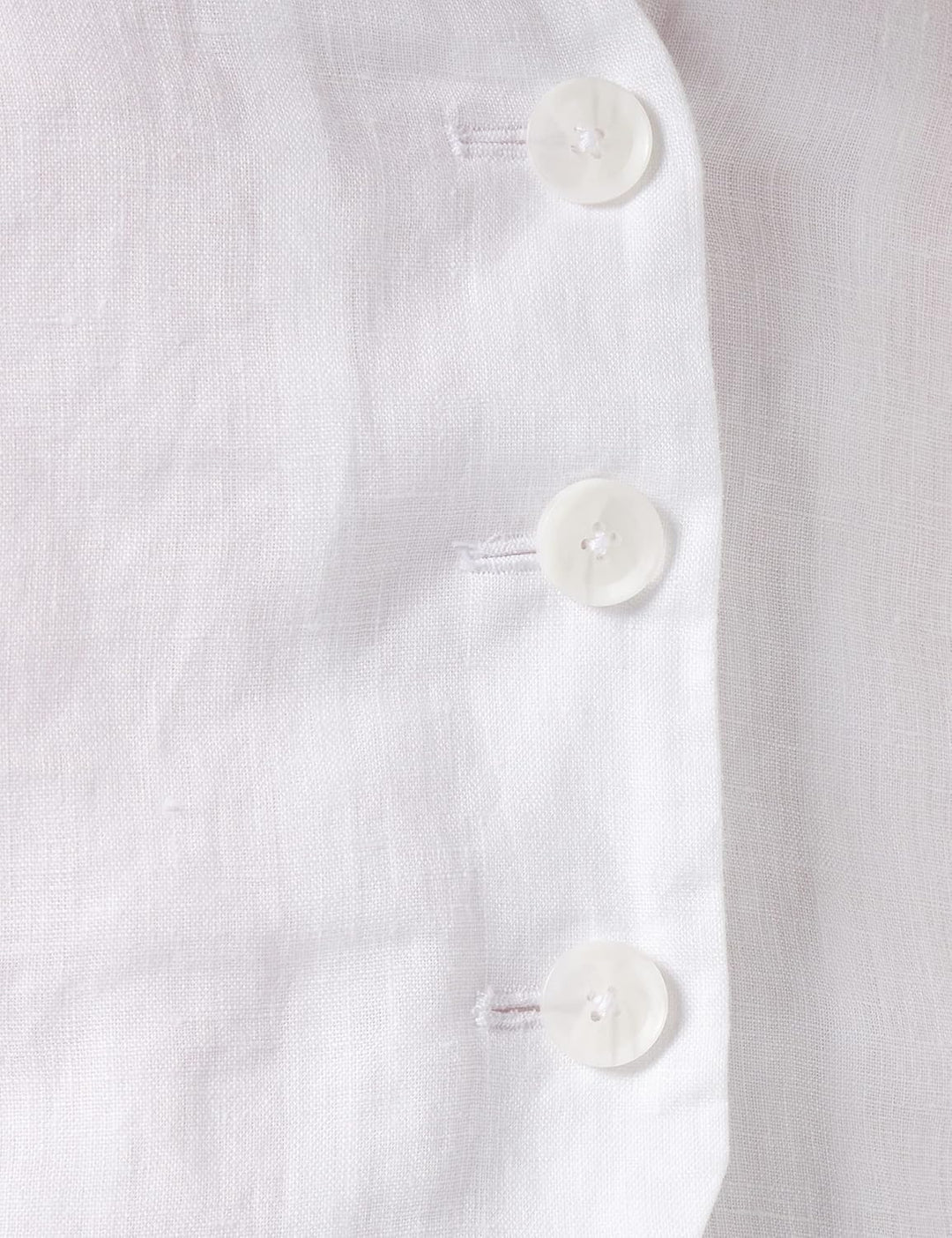 s.Oliver Damen Weste, Weiss 0100