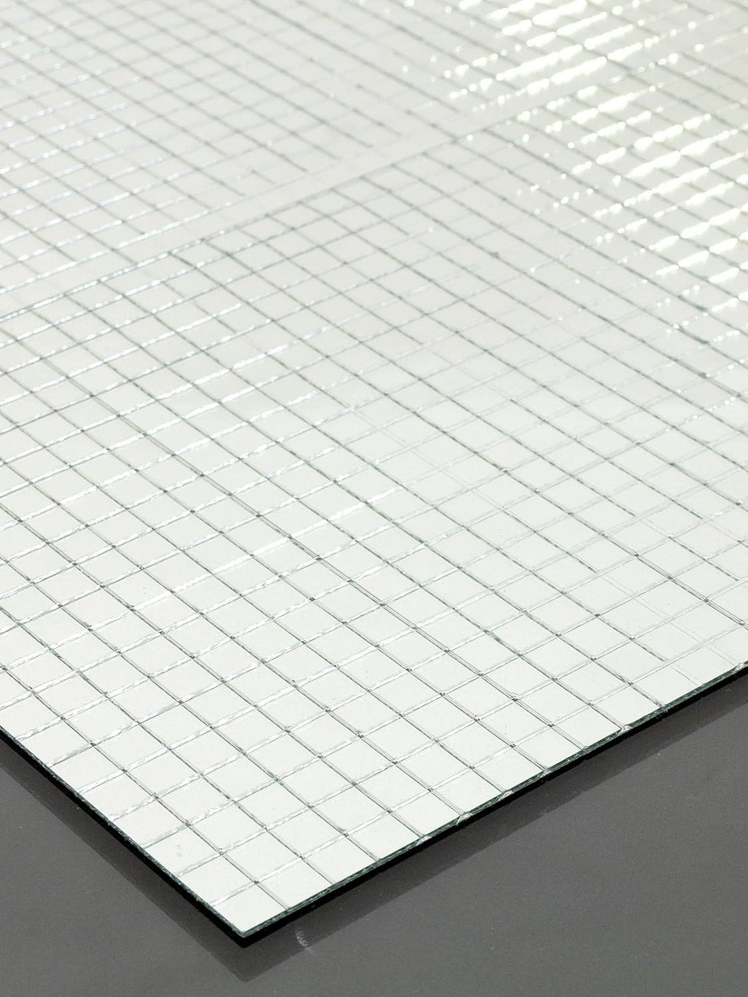 EUROLITE Spiegelmatte 800x800mm, Spiegel 10x10mm | Spiegelmatte auf flexiblem Trägermaterial