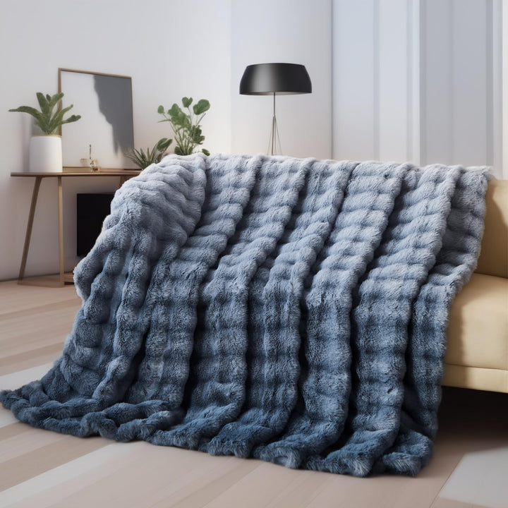 Kuscheldecke Farbverlauf Blau Graublau Weiss 220×240cm Flauschig Warm Weich Dick Sofadecke Couchdeck