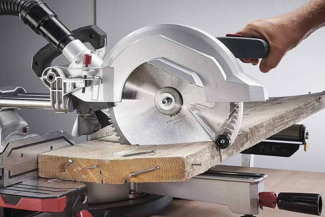wolfcraft 6543000 Kapp- und Gehrungssägeblatt ø 254 mm - feine, saubere Schnitte ø 254 mm 80 Zähne,