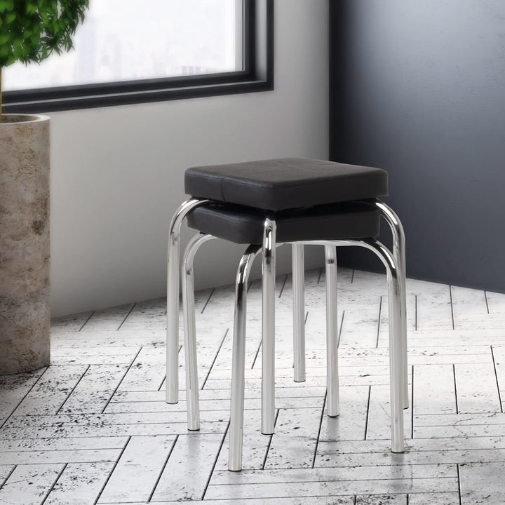 Sitzhocker Metallhocker Stapelhocker | Schwarz | Metall | Kunstleder
