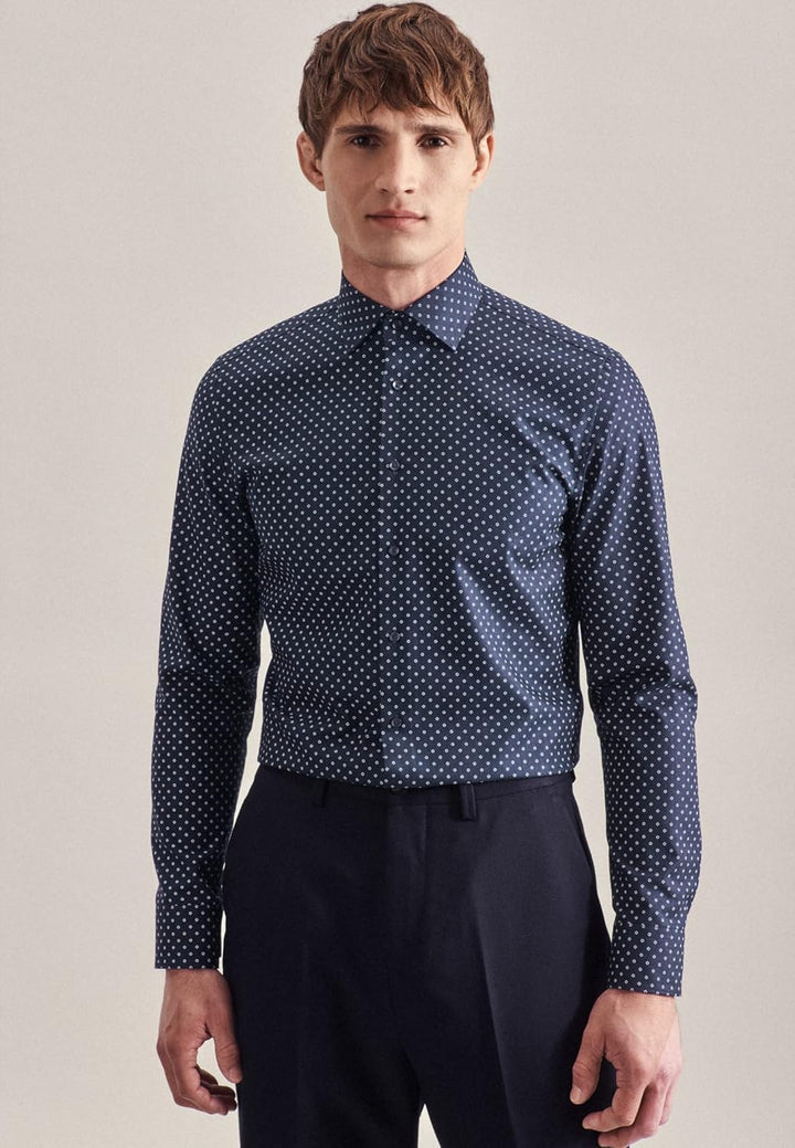 Seidensticker Herren Business Hemd - Bügelfreies Hemd mit sehr schmalem Schnitt - X-Slim Fit - Langa