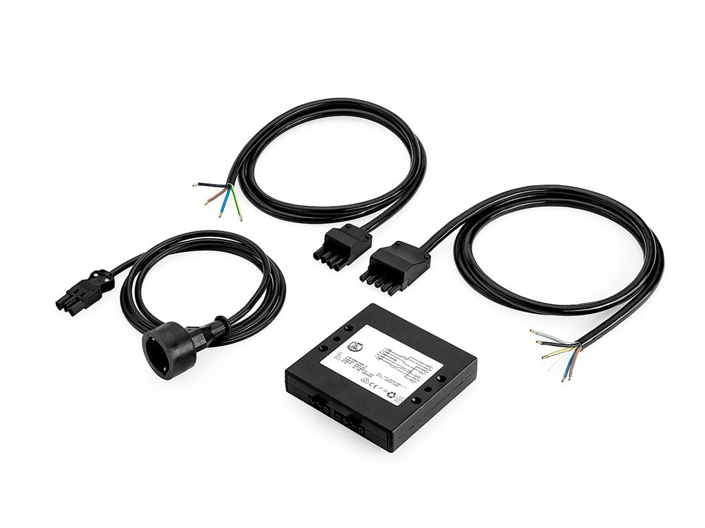 Naber Power Splitter 1, je 2 m Kabellänge, schwarz