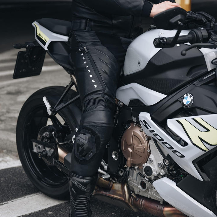 REBELHORN Veloce Motorradhose Herren | Leder | Knie und Hüftprotektoren Stufe 2 | Knieschieber | 2 B