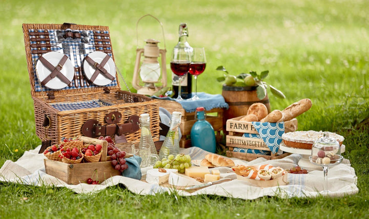 eGenuss Handgefertigter Picknickkorb für 4 Personen mit abnehmbarem Schultergurt, Kühlfach, Edelstah