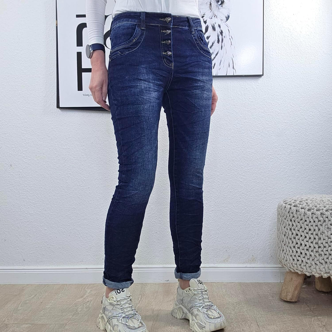 Jewelly Stretch Jeans| im Baggy Boyfriend Schnitt| Damen Hose mit dekorativer Knopfleiste| Perfekter