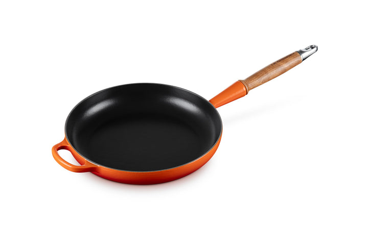 Le Creuset Signature gusseiserne Bratpfanne mit Holzgriff 24 cm Ofenrot, 20258240900422 Ofenrot 24 c