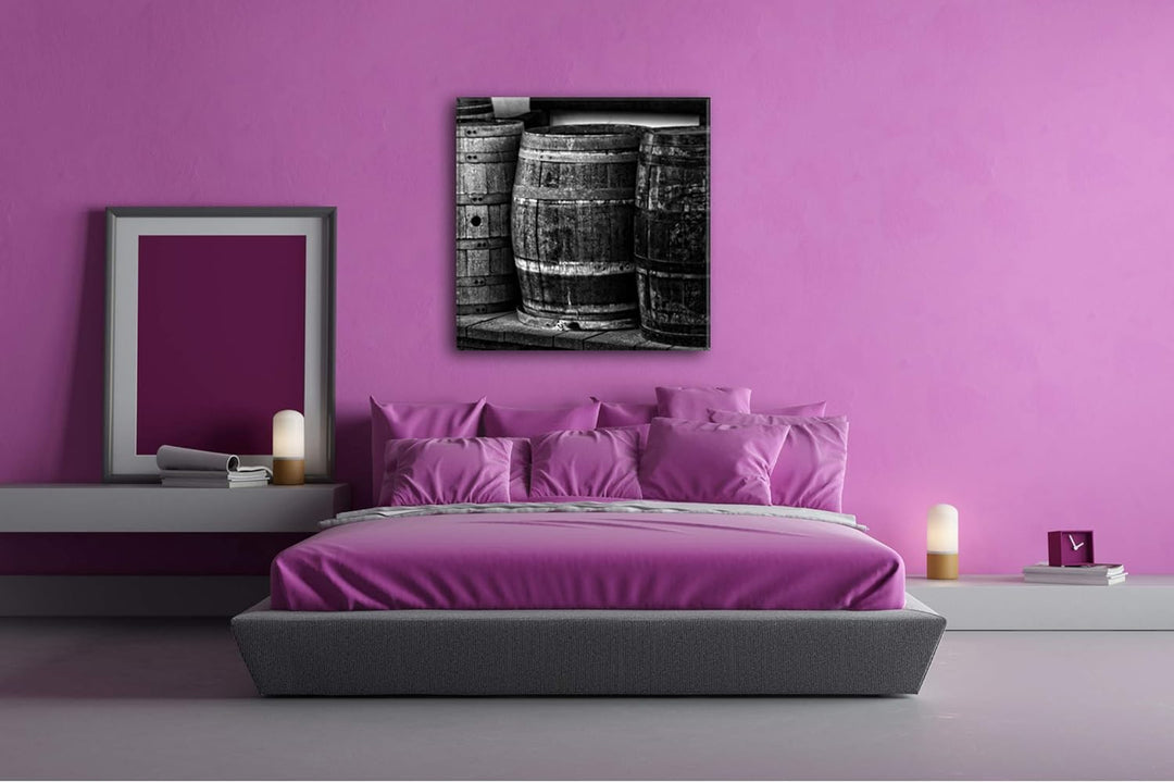 deyoli alte Holzfässer mit Wein im Format: 60x60 Effekt: Schwarz&Weiss als Leinwandbild, Motiv ferti