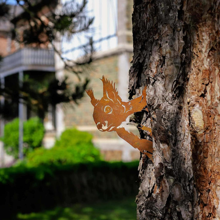 Steelmonks Gartendeko aus Rost: Eichhörnchen Baumstecker aus Cortenstahl – Langlebige Rostfigur für