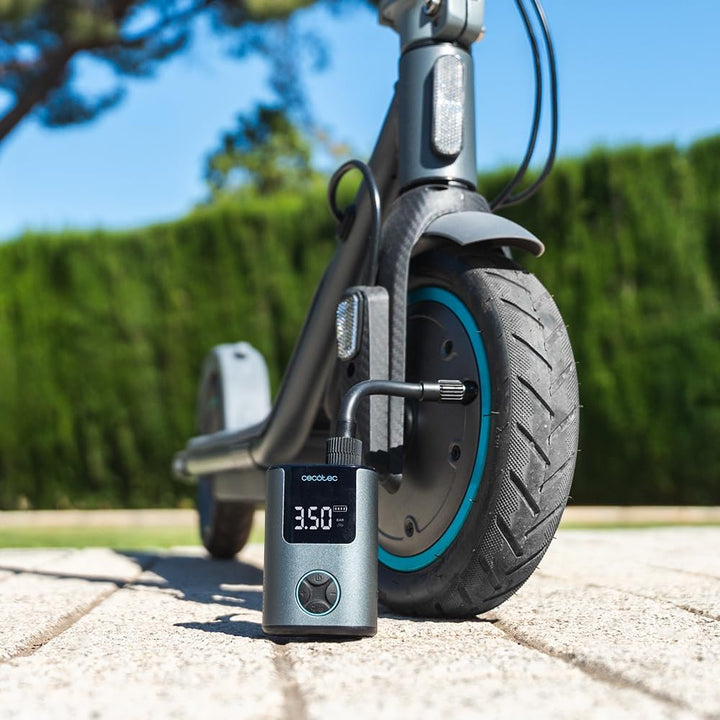Cecotec Tragbarer Luftkompressor, kompakte elektrische Luftpumpe für Fahrrad, Motorrad, Auto und Bäl