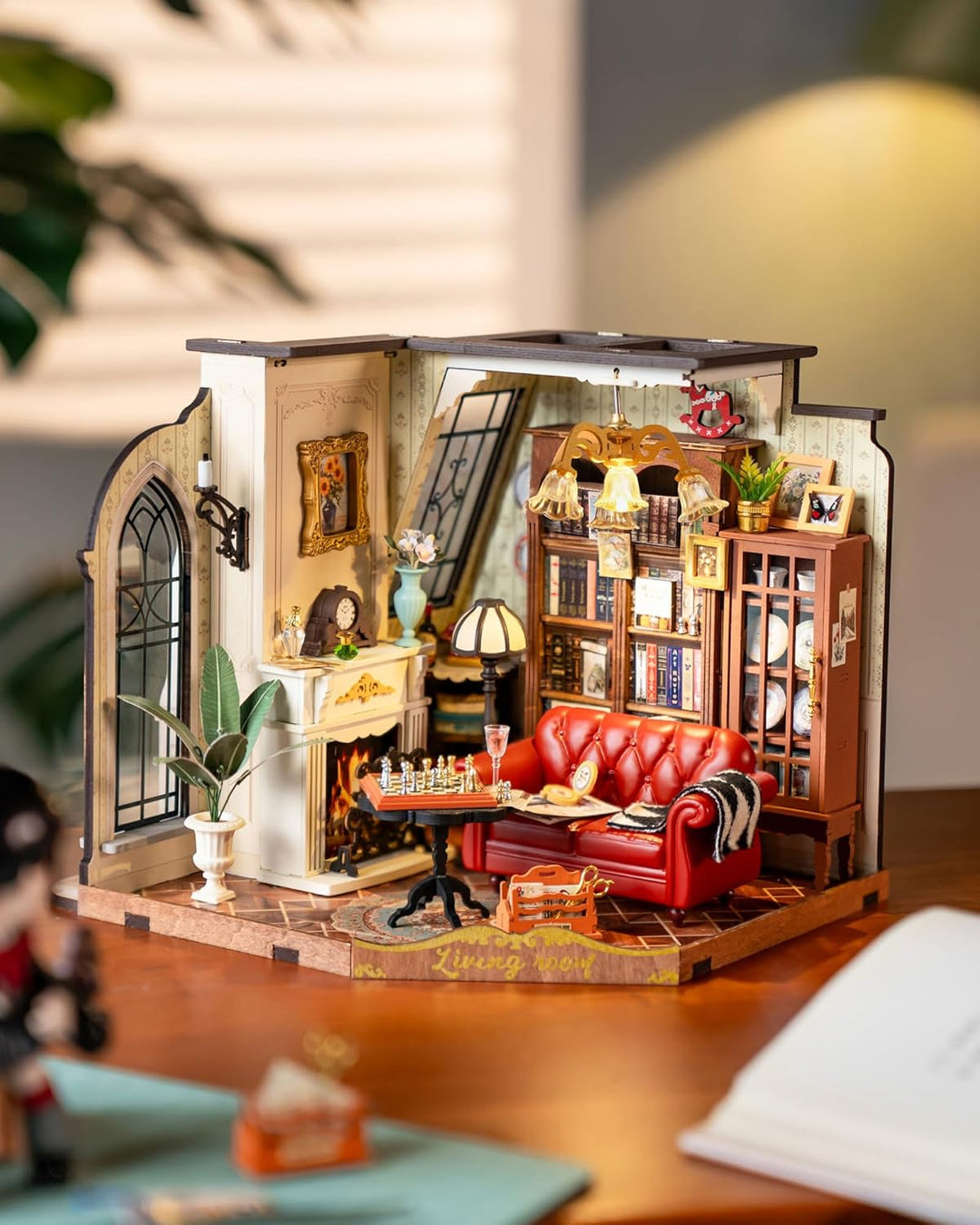 Rolife DIY Miniatur Haus Catherines Wohnzimmer Puppenhaus Bausatz für Erwachsene zum Basteln Miniatu
