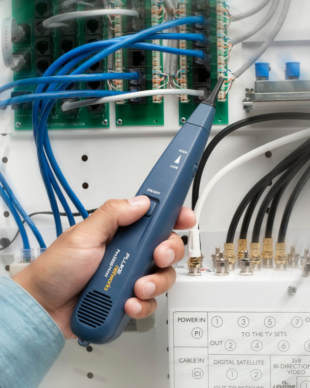 Fluke Networks 26000900 Pro3000 Tongenerator- und Sonde Kit Single, Single
