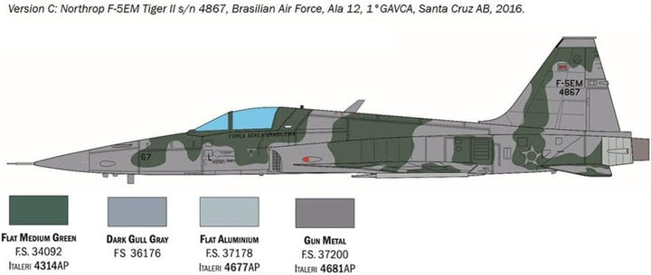 Italeri 2827S 1:48 Northrop F-5E Tiger II - Modellbau, Bausatz, Standmodellbau, Basteln, Hobby, Kleb