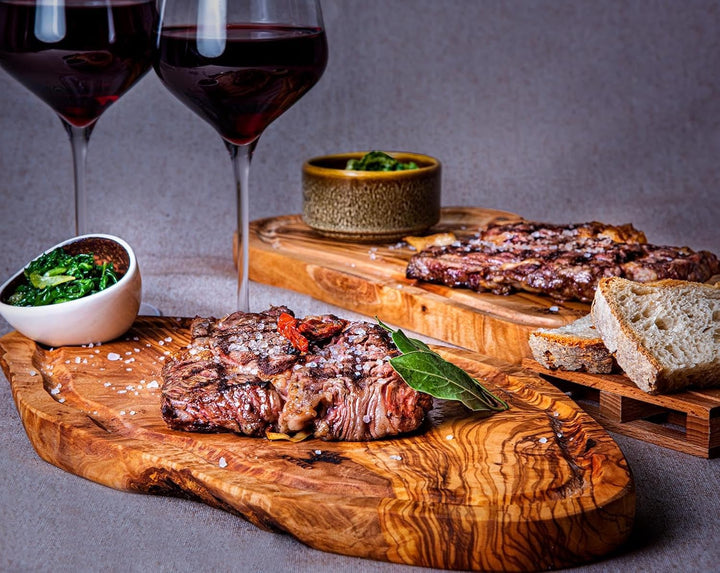 SOLTAKO Olivenholz Schneidebrett, Holzbrett, Steakbrett, Käsebrett, Oliven Holz Brett mit Saftrille,