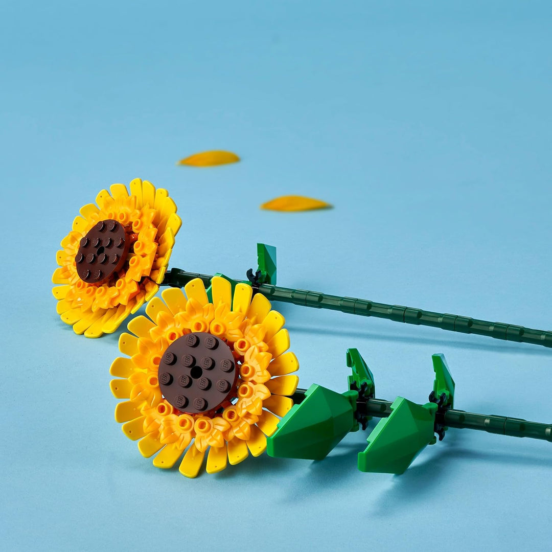 LEGO Botanicals Sonnenblumen - Set mit Kunstblumen für Kinder ab 8 Jahren - Kinderzimmer-Deko oder B