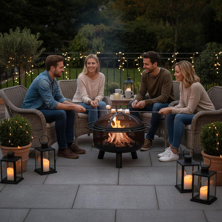 Relaxdays Feuerschale mit Funkenschutz, HD: 52x60 cm, Schürhaken, Garten & Terrasse, Outdoor Feuerst