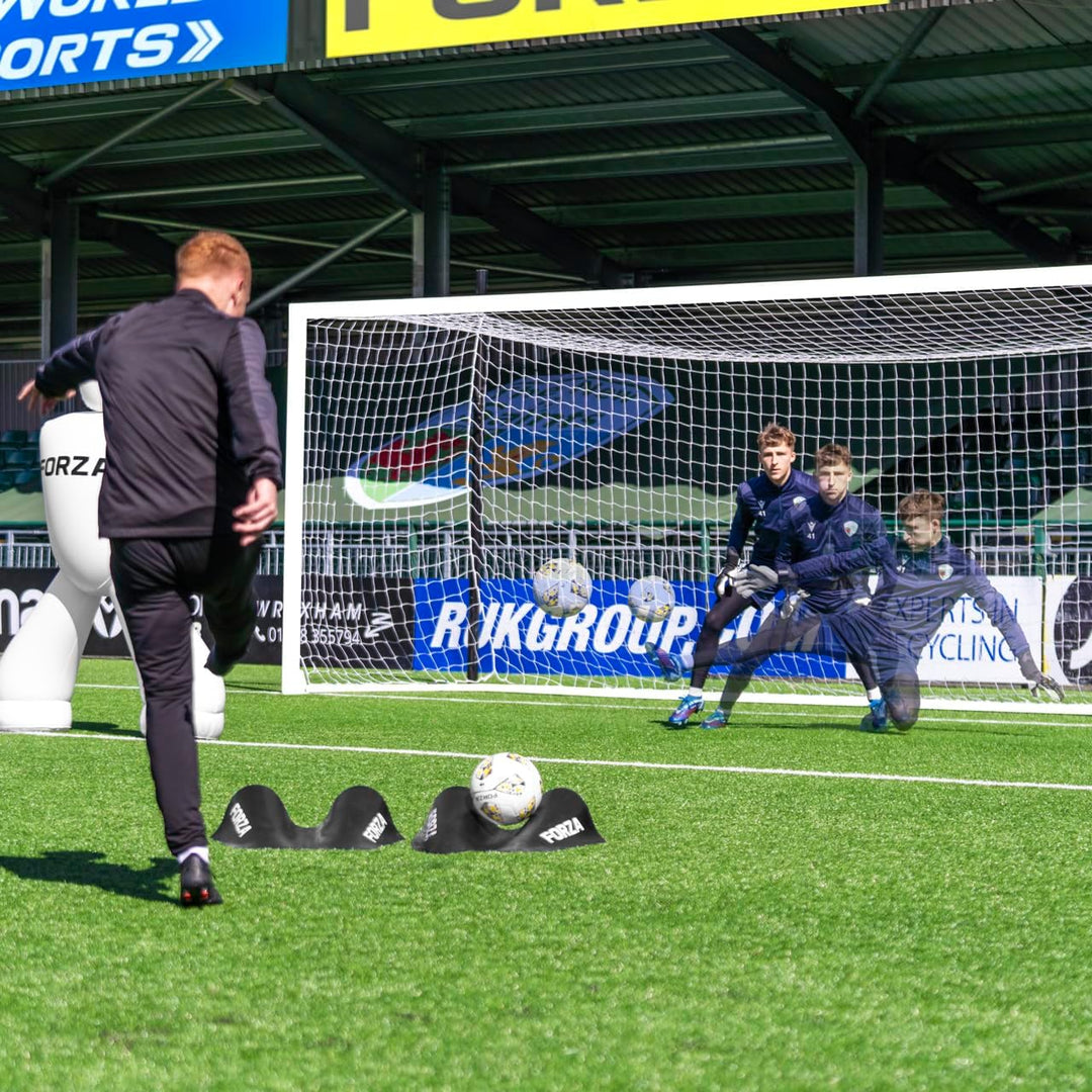 FORZA-Ablenkrampe für Torwarttraining | Robuster Gummiballabweiser – Ideal für Reaktions- und Reflex