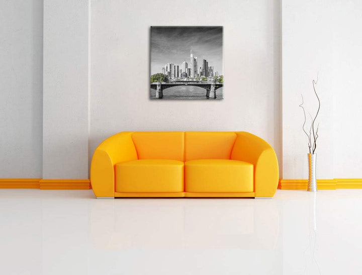 Pixxprint schöne Skyline von Frankfurt am Main schwarz/weiss, Format: 70x70 auf Leinwand, 70x70