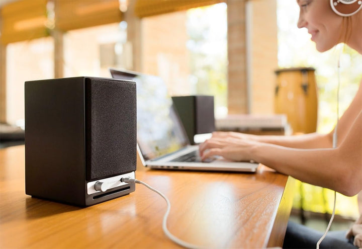 Audioengine A2 HD Wireless Speaker | Lautsprecher für Desktop-Monitor | Heim-Musiksystem aptX HD Blu