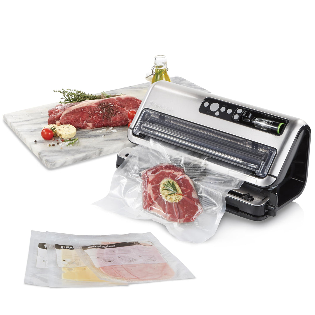 FoodSaver Vakuumiergerät für Lebensmittel | Vollautomatischer Vakuumierer mit Rollenaufbewahrung &amp; S