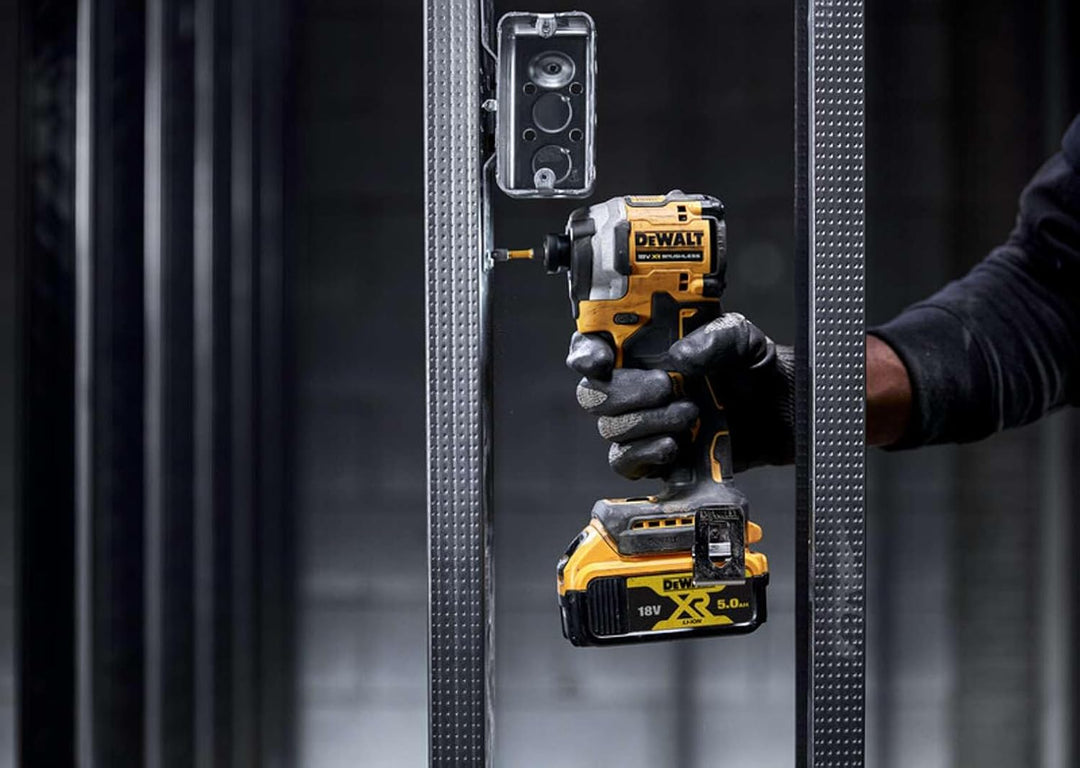 DeWALT DCF850P2T-QW Impact Driver