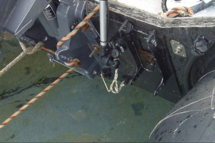 Fasten Geberstange für Heck oder Bug Montage Transducer für Echolot (300mm) schwarz/alu-schwarz, sch