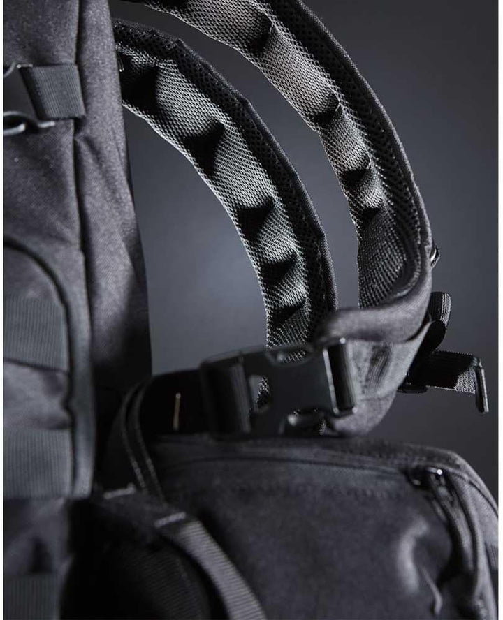 TYR Unisex-Erwachsene Taktischer Rucksack, schwarz, 25L