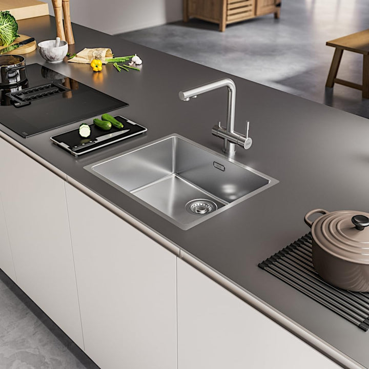 Franke Water Zwei-Funktionen-Spültischbatterie Atlas Clear 120.0179.978 mit Festauslauf edelstahlfar