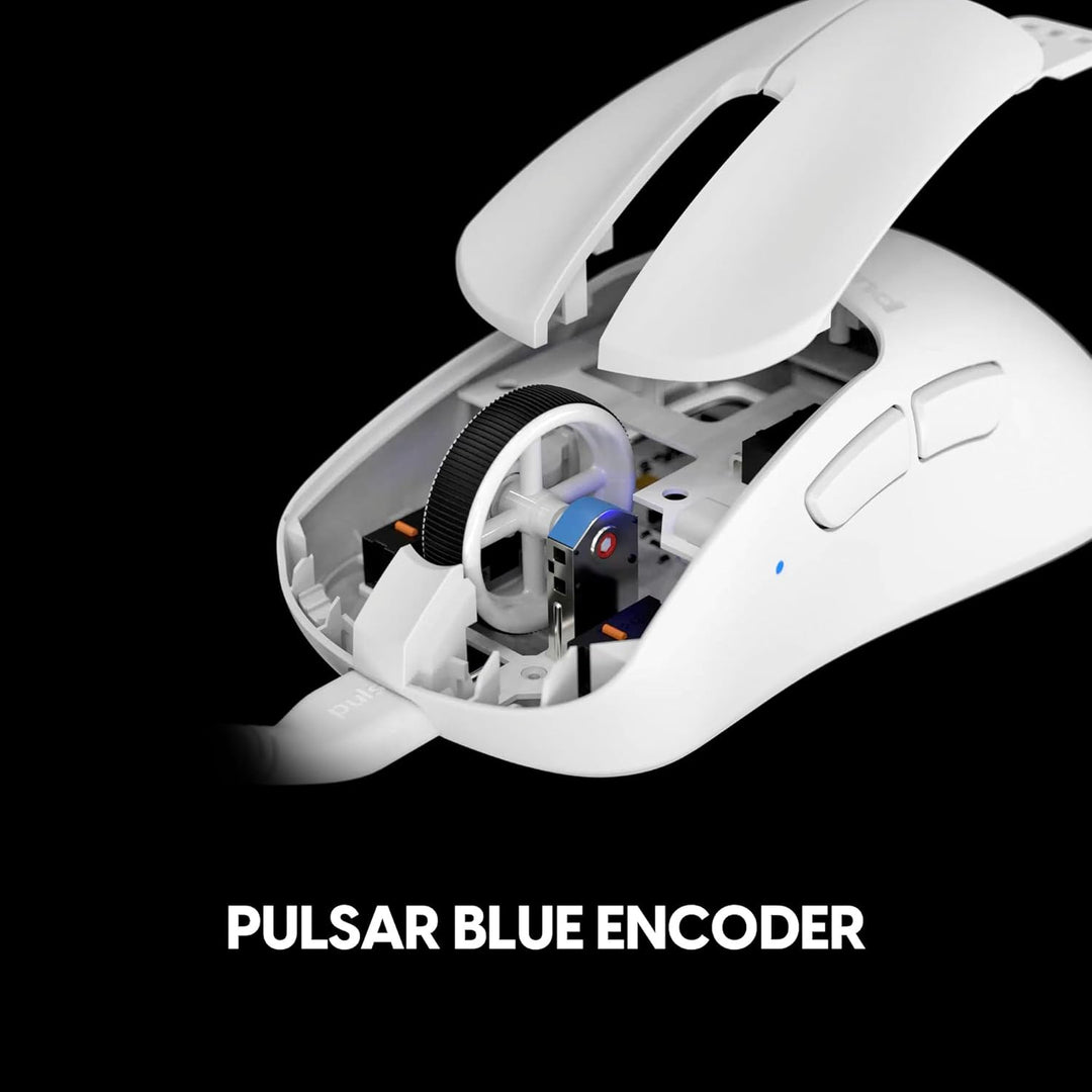 Pulsar Gaming Gears Xlite v3 Wired Medium White Medium Xlite Wired White, Medium Xlite Wired White