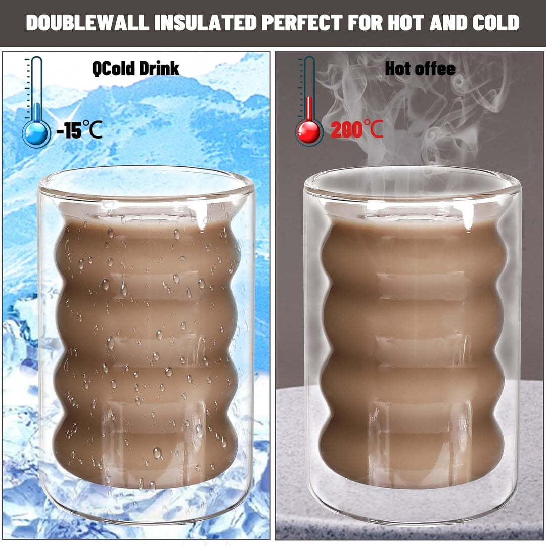 Mkitnvy 4er Set Doppelwandige GläSer mit 4 Löffeln und 4 Untersetzern, 350ML ThermogläSer Doppelwand