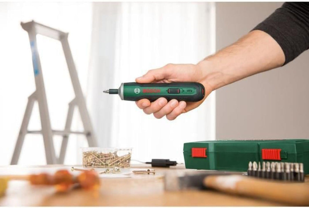 Bosch - Ergonomischer Akkuschrauber PushDrive (eingebauter 3,6-V-1,5-Ah-Akku, Micro-USB-Aufladung, L