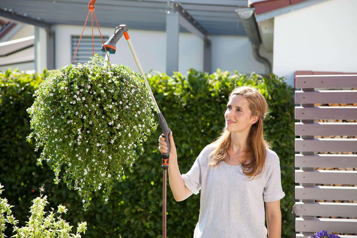 Gardena Comfort Blumenampel-Giessstab: Robuste Gartenbrause zur Bewässerung und Reinigung, 90 cm lan