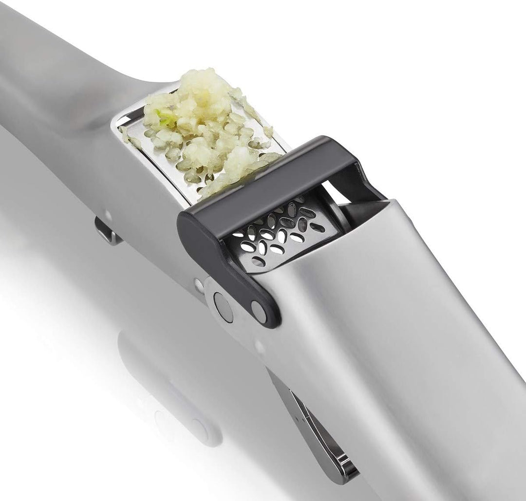 GEFU 13451 Knoblauchpresse GARLICO – ohne Mühe zur perfekten Knoblauchwürze