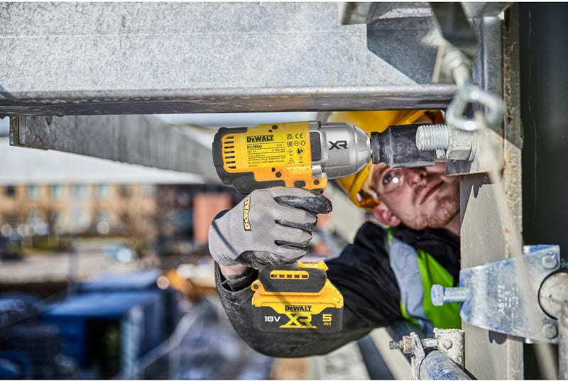 Dewalt XR Akku-Schlagschrauber DCF900P2T (18V, ½ Zoll Aussenvierkant-Aufnahme mit Spreng- bzw. HOG-R