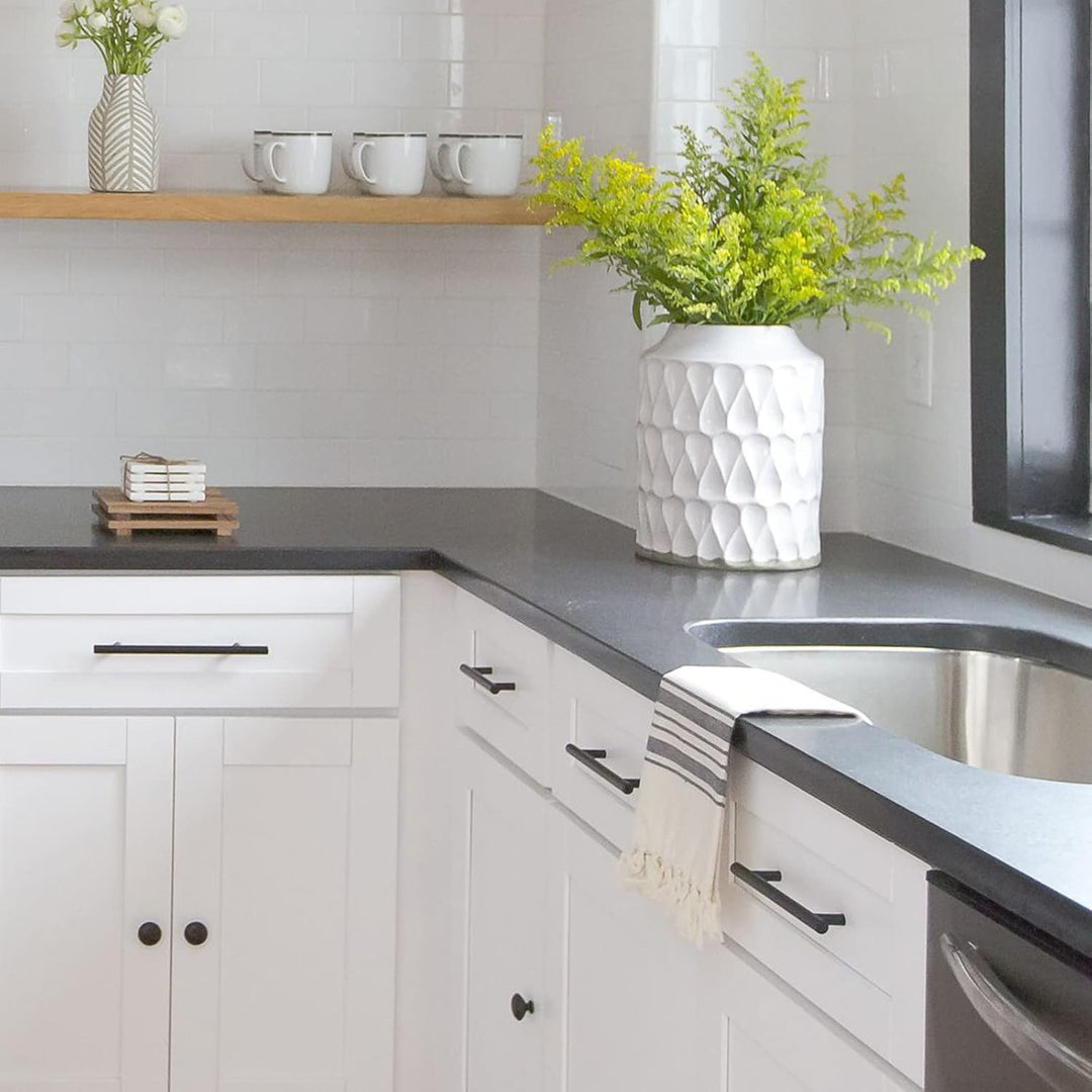 KoKoBin 15 Stück Edelstahl schwarz Schrankgriffe Möbelgriffe 96mm Lochabstand Schubladen Griffe Zink