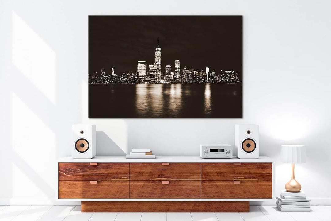 deyoli New York Manhatten bei Nacht Format: 80x60 Effekt: Sepia als Leinwandbild, Motiv fertig gerah