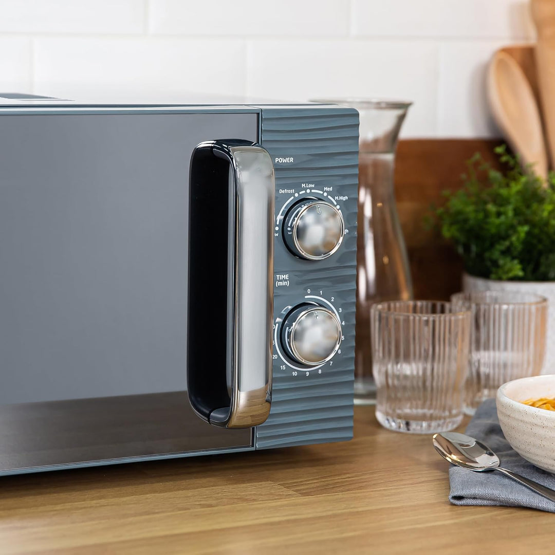 Russell Hobbs RHM1731G Inspire Solo Mikrowelle, 17 Liter, 700W, Grau, mit 5 Leistungsstufen, Timer,