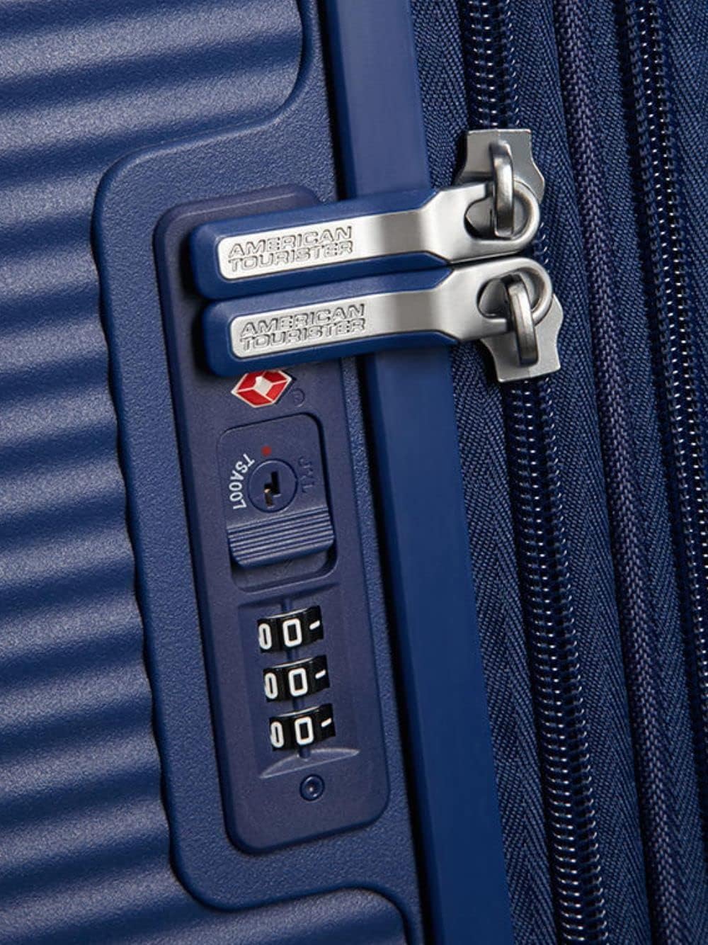 American Tourister Soundbox - Spinner S Erweiterbar Handgepäck, 55 cm, 35.5/41 L, Blau (Midnight Nav