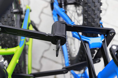 FISCHER Fahrrad-Beleuchtungsset, Front- und Rückleuchte, mit Akku, USB-Ladefunktion und Leuchtfunkti