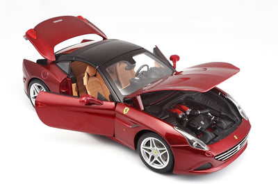 Bburago 15616902R - Ferrari California T (Closed Top), rot