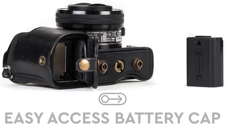 MegaGear Sony Alpha A6300, A6000 (16-50 mm) Ever Ready Echtleder Kamera-Case mit Trageriemen und Bat