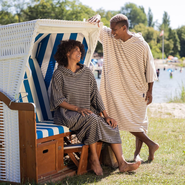 HOMELEVEL Badeponcho Unisex - Surf Poncho aus 100% Baumwolle - Tuch für Erwachsene - Bademantel für