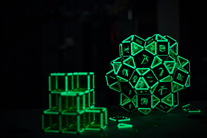 Geomag, Classic Glow 335, Magnetkonstruktionen und Lernspiele, 5 years to 99 years, 30-teilig 30 Stü