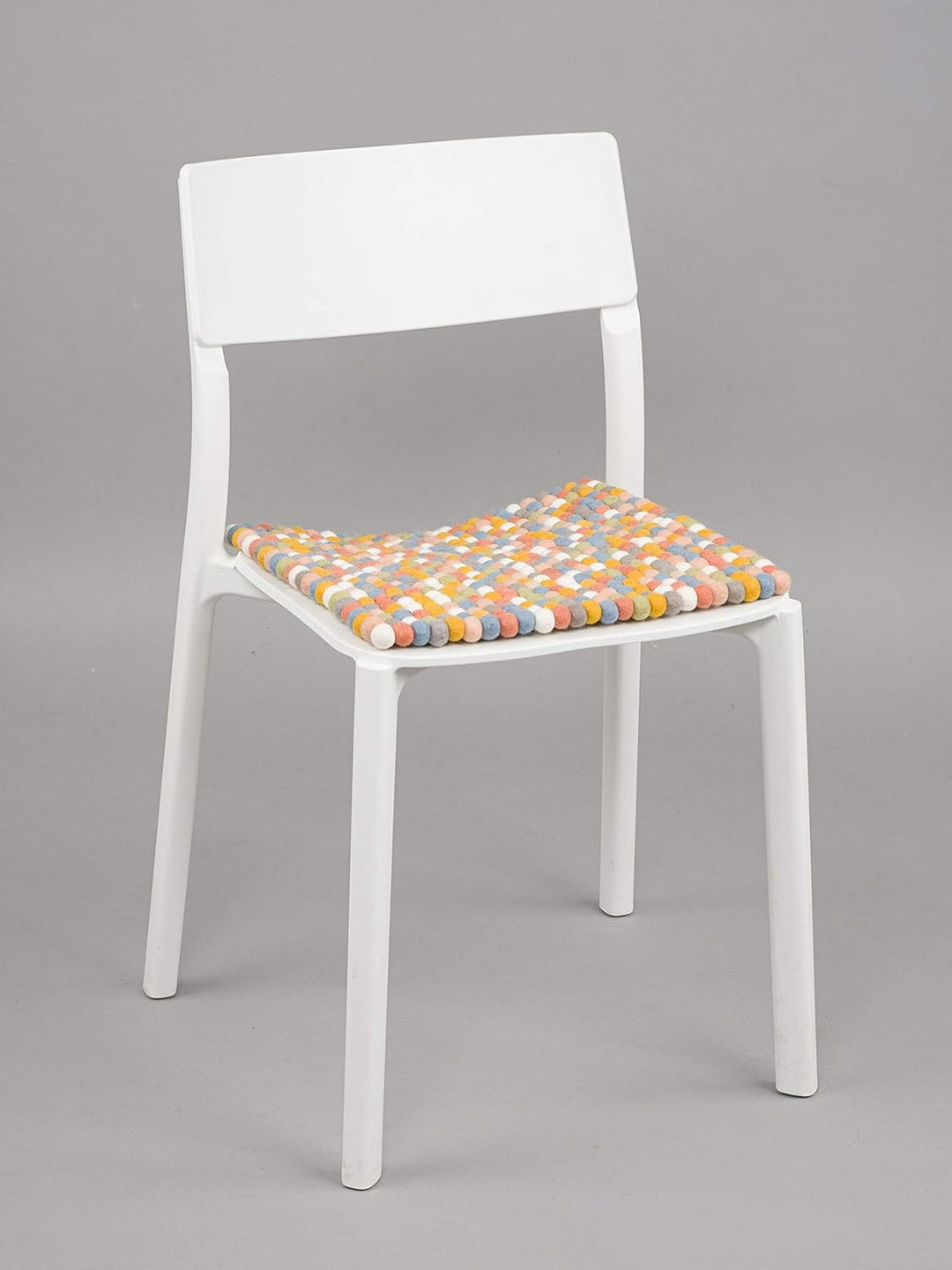 myfelt Filzkugel-Sitzauflage Stuhlauflage - Liese - quadratisch, 36x36 cm, Matt bunt