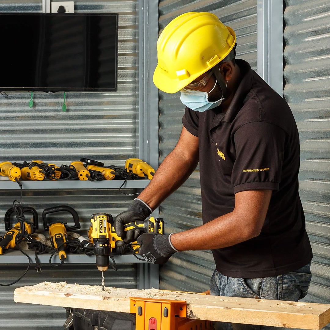 DEWALT Akku-Bohrschrauber (18V, 1.5 Ah, bürstenlos, mit Zwei-Gang-Vollmetallgetriebe, 15 Drehmoments