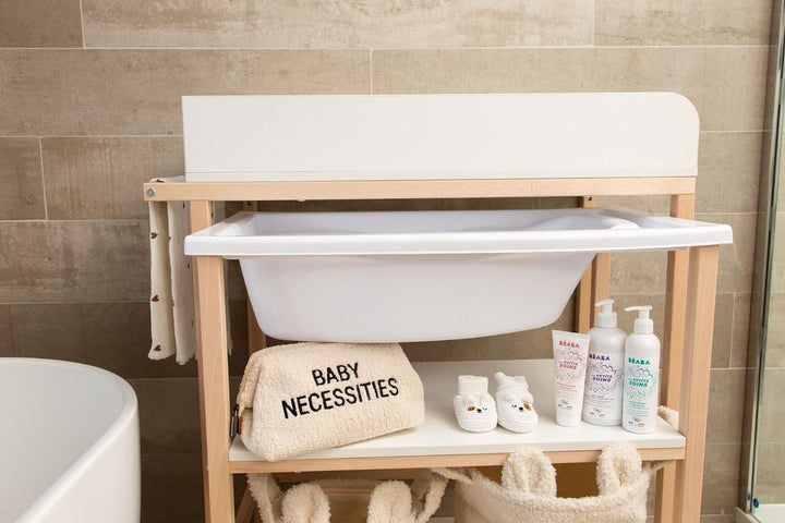 Chilldhomme, Wickeltisch mit Badewanne, Räder erleichtern das Verschieben, Wechseleinheit, robust, o