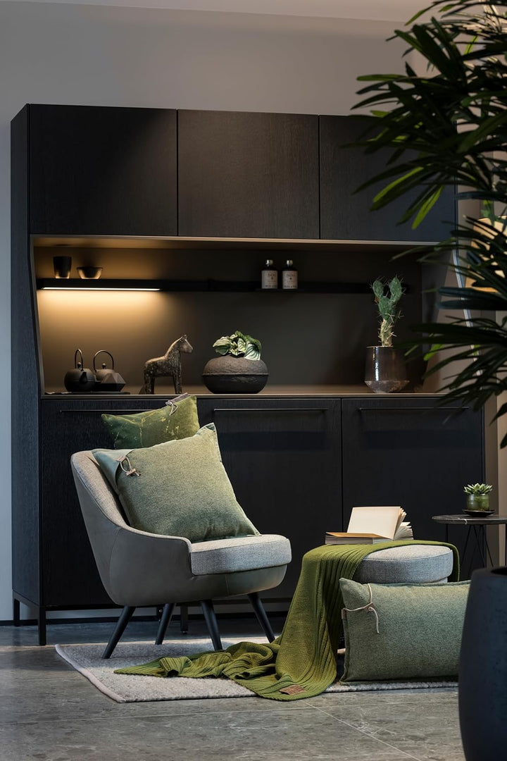 KNIT FACTORY - Hope Kissen - Modernes Dekokissen mit feinmaschigen Struktur - Couchkissen mit Füllun