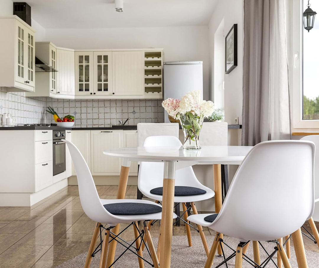 Ampara - 4er Set - Edle Stuhlkissen rund 40cm - rutschfest & gemütlich, Sitzkissen rund aus Filz, du